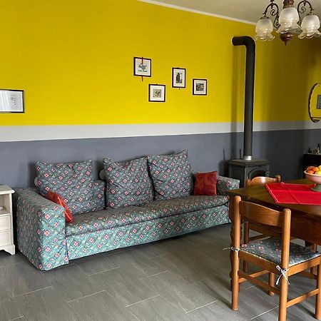 Canneto Pavese Delightful Home-Lovely Hill View מראה חיצוני תמונה