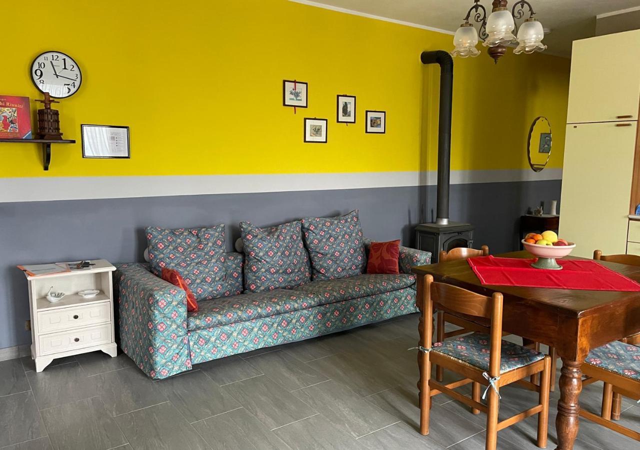 Canneto Pavese Delightful Home-Lovely Hill View מראה חיצוני תמונה
