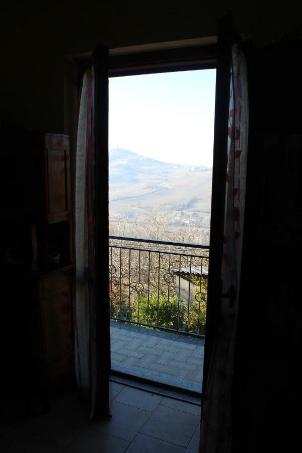 Canneto Pavese Delightful Home-Lovely Hill View מראה חיצוני תמונה